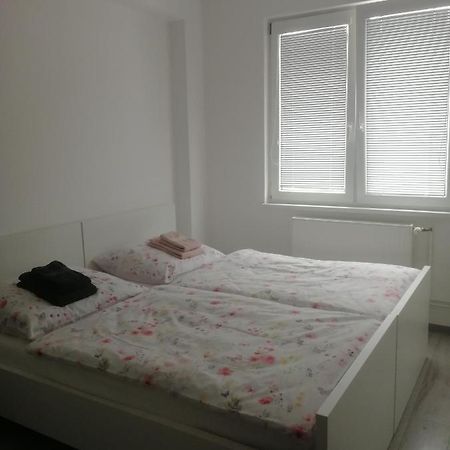 Apartamento Apartmán K výstavisku Trenčín Exterior foto